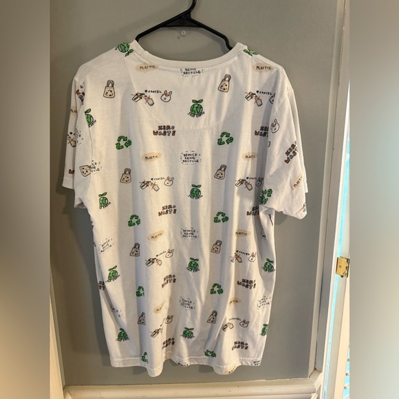 Denim & Flower Green and Blue Short Sleeve Tee - Picture 2 of 7